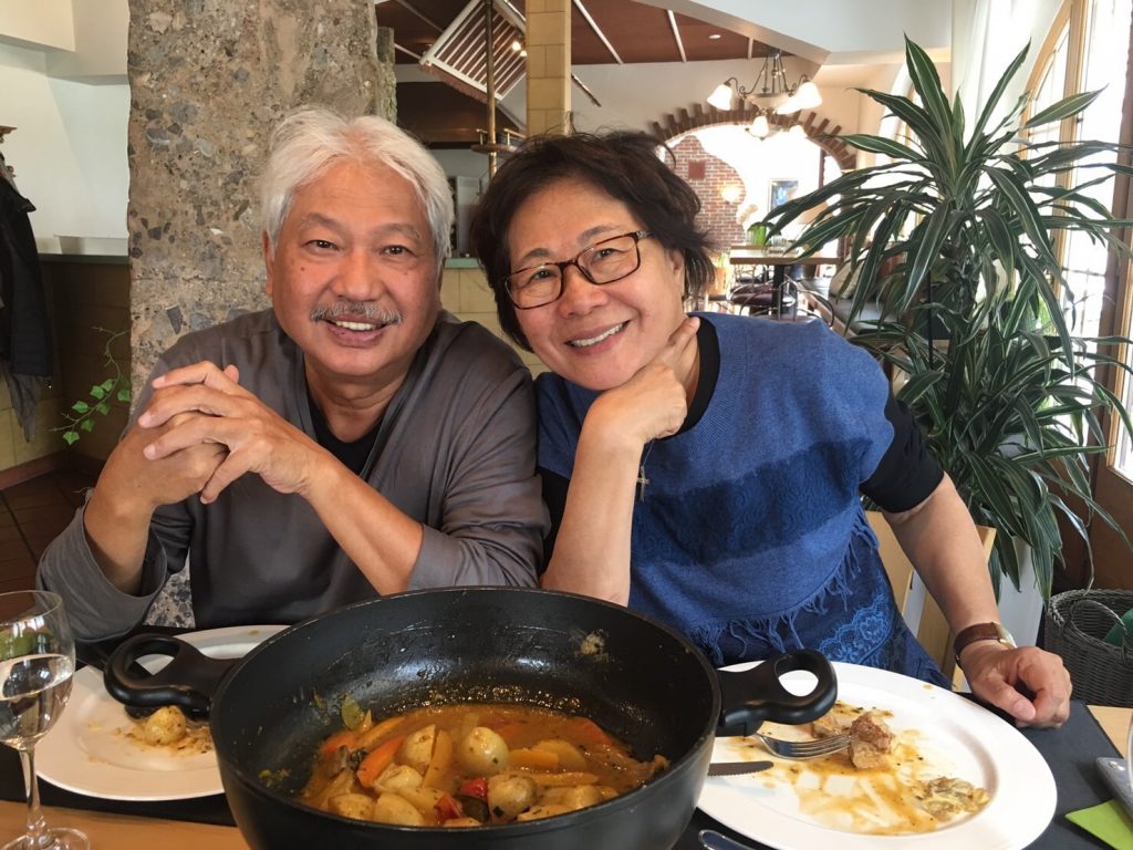 Dr. Toussaints Su with wife Ray Chen