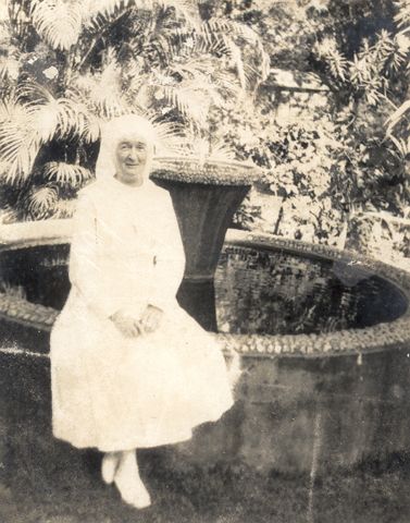 Mother Dorothy enjoying a garden tour in her native Ireland