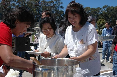 Helen Fong and daughter