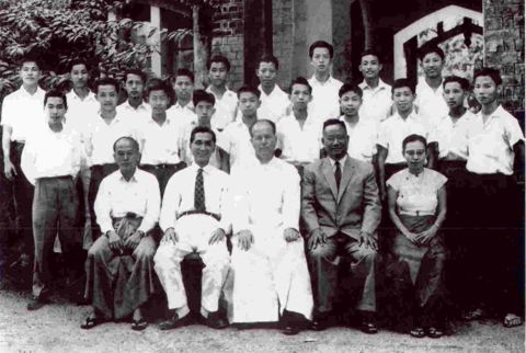 U Mya Thein (left, front row), Mr