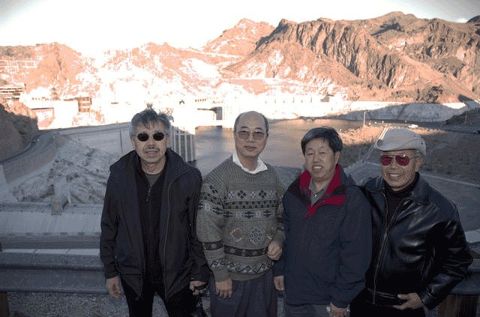 Alumni at Hoover Dam