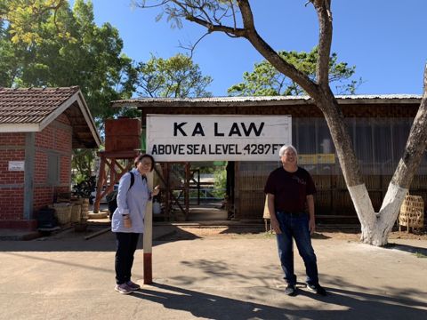 Dr. Su and Ray at Kalaw Railway Station