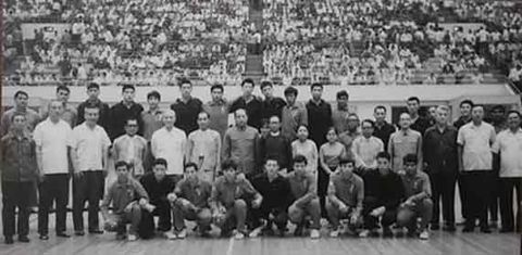 Burmese national team and local Chinese team